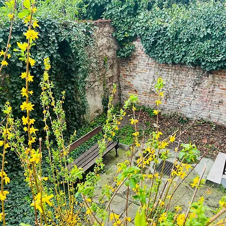 Bluebell アパート